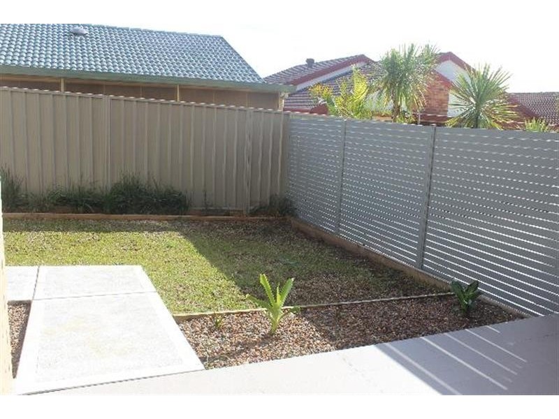 17/60 Caves Beach Rd, Caves Beach NSW 2281