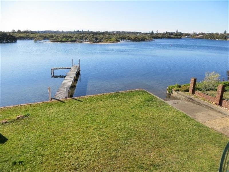3/161 Bowman St, Swansea NSW 2281