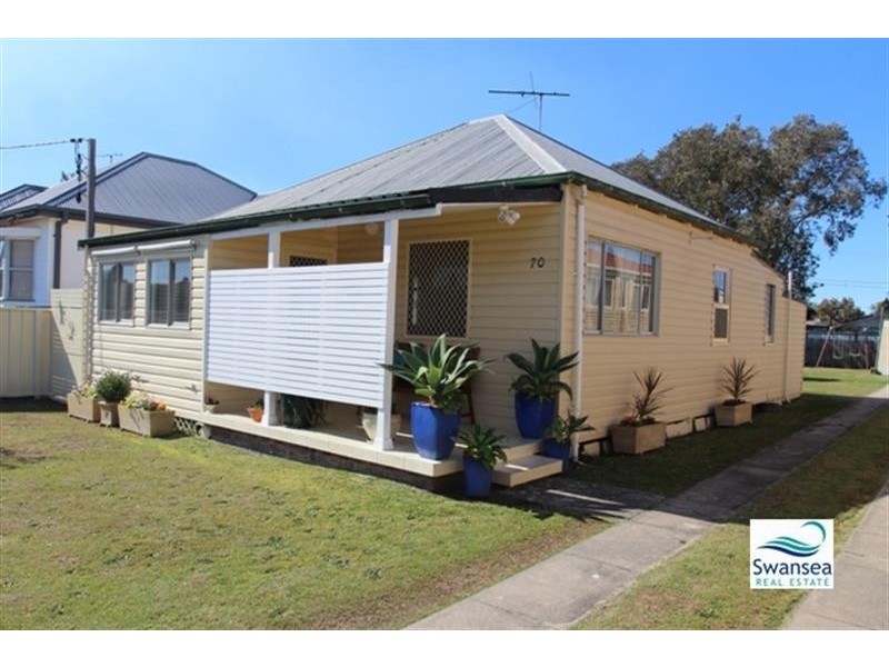 70 Pelican St, Swansea NSW 2281