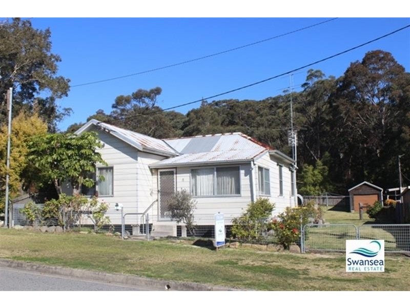 8 Waterview Rd, Nords Wharf NSW 2281