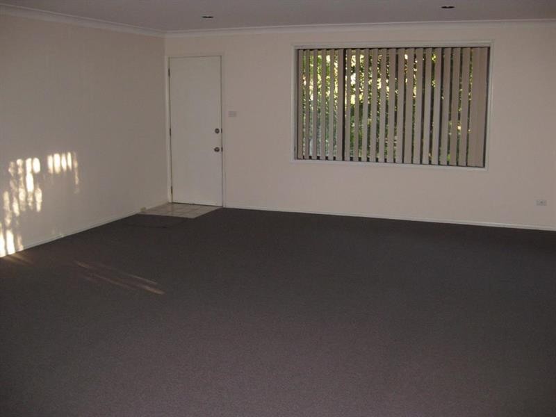 1/5 Caves Beach Rd, Caves Beach NSW 2281