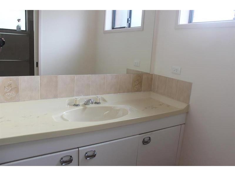 80 Lake Rd, Swansea NSW 2281
