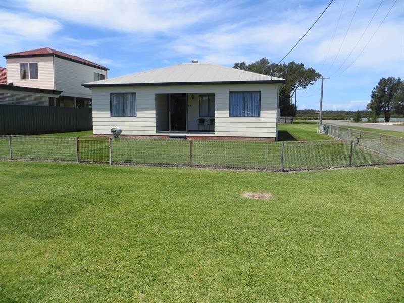 32 Park St, Swansea NSW 2281