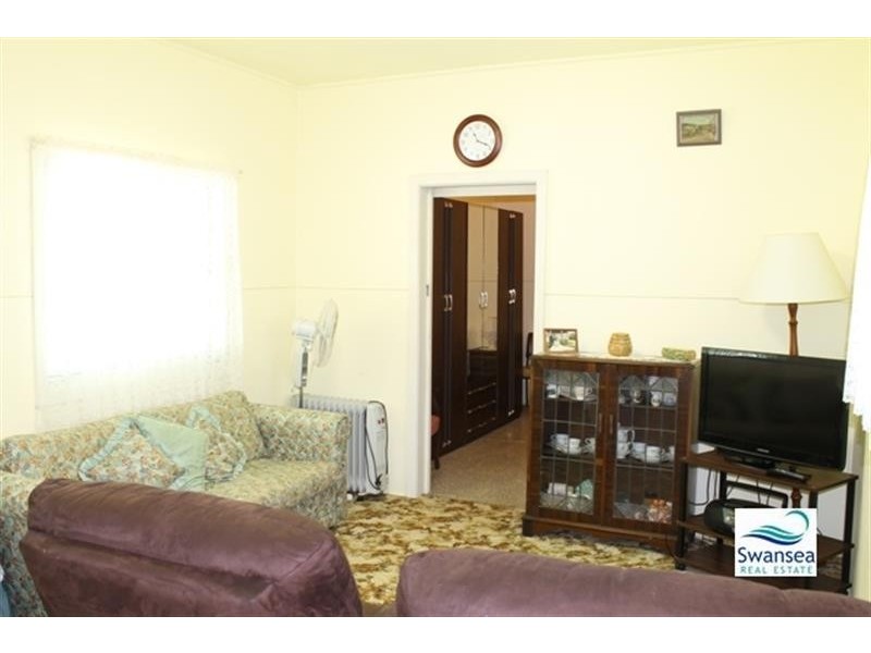 38 Government Rd, Nords Wharf NSW 2281