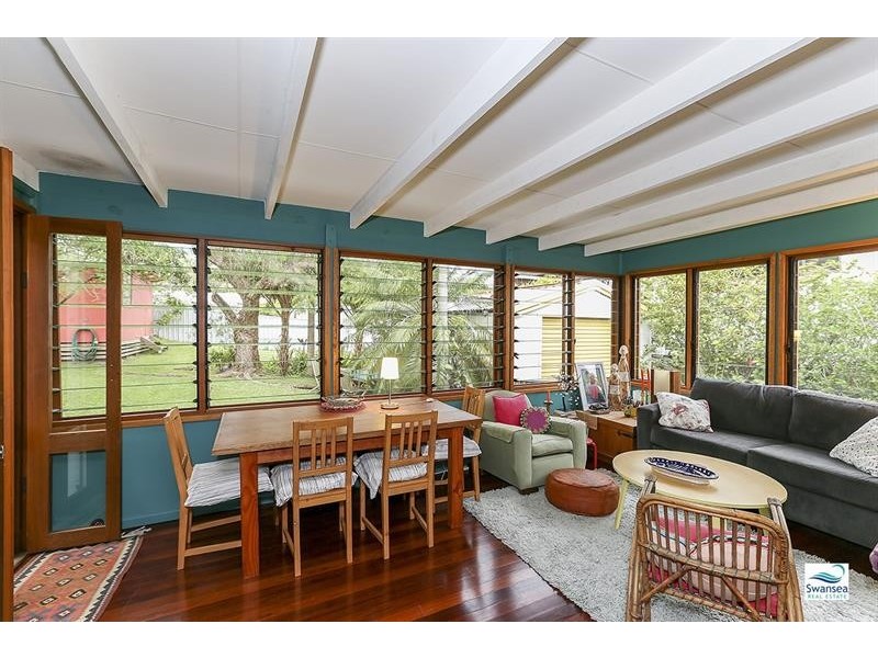 99 Marine Pde, Nords Wharf NSW 2281