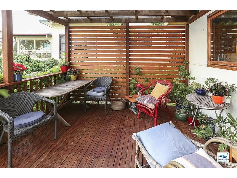 99 Marine Pde, Nords Wharf NSW 2281