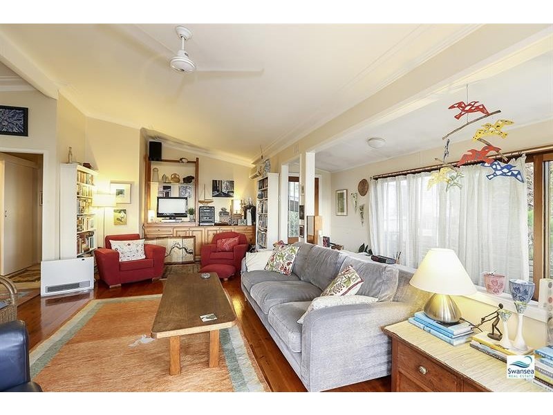 99 Marine Pde, Nords Wharf NSW 2281