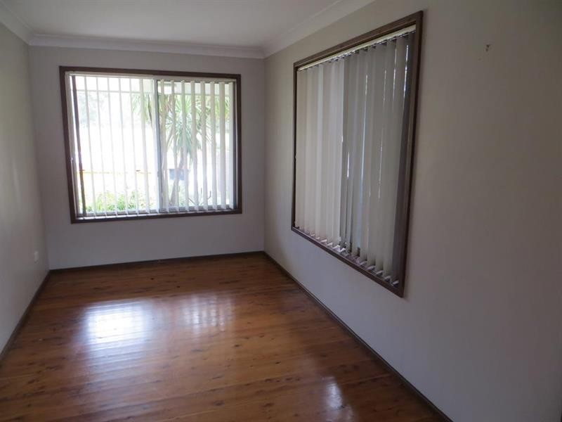 117 Park Ave, Caves Beach NSW 2281