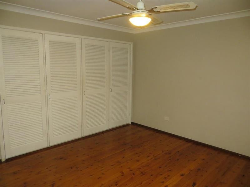 117 Park Ave, Caves Beach NSW 2281