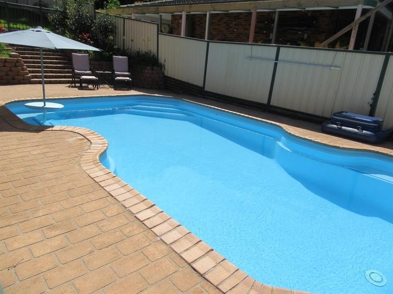 8a Palm Tree Cres, Caves Beach NSW 2281