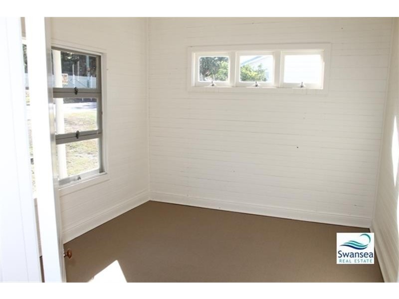 35 Flowers Dr, Catherine Hill Bay NSW 2281