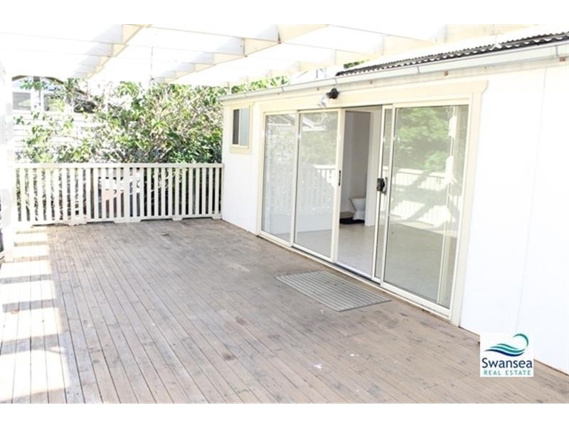 35 Flowers Dr, Catherine Hill Bay NSW 2281