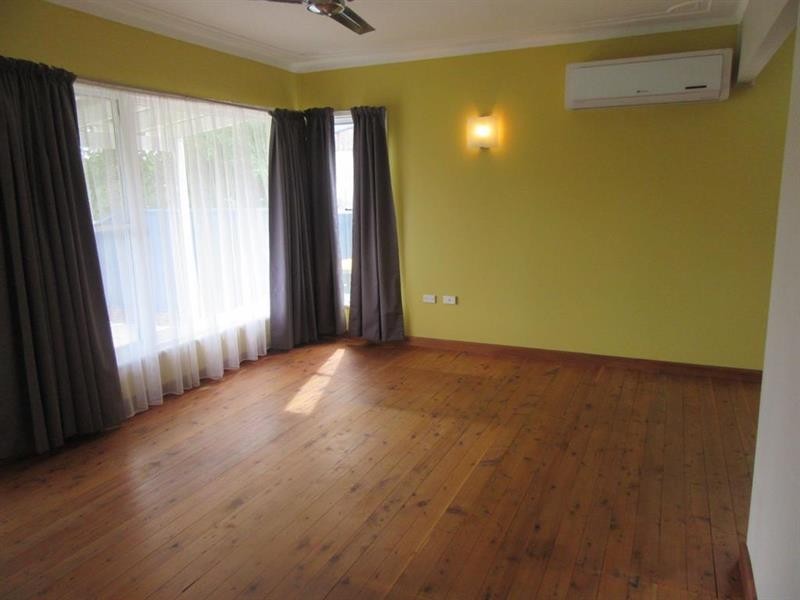 54 Sturt St, Swansea NSW 2281