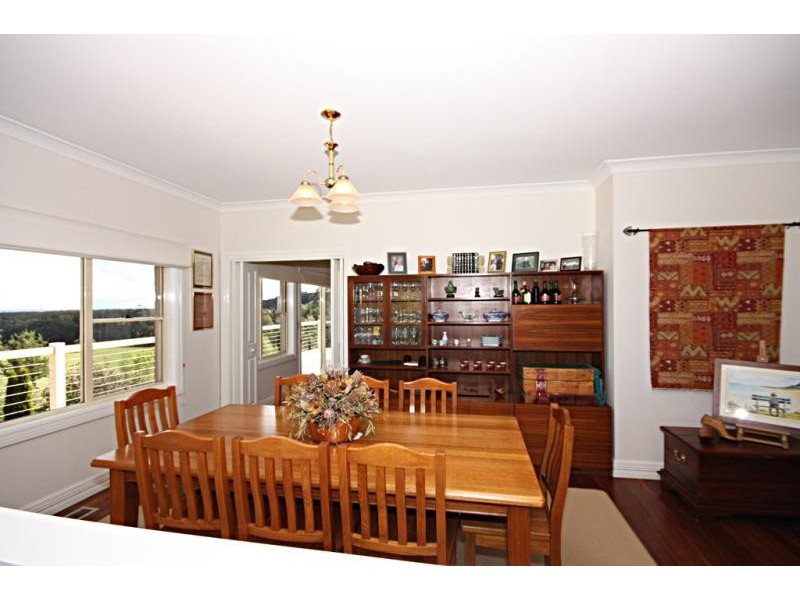 14 Yuille Ave, Bundanoon NSW 2578
