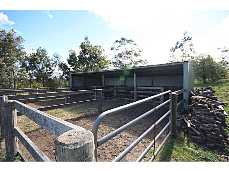 14 Yuille Ave, Bundanoon NSW 2578