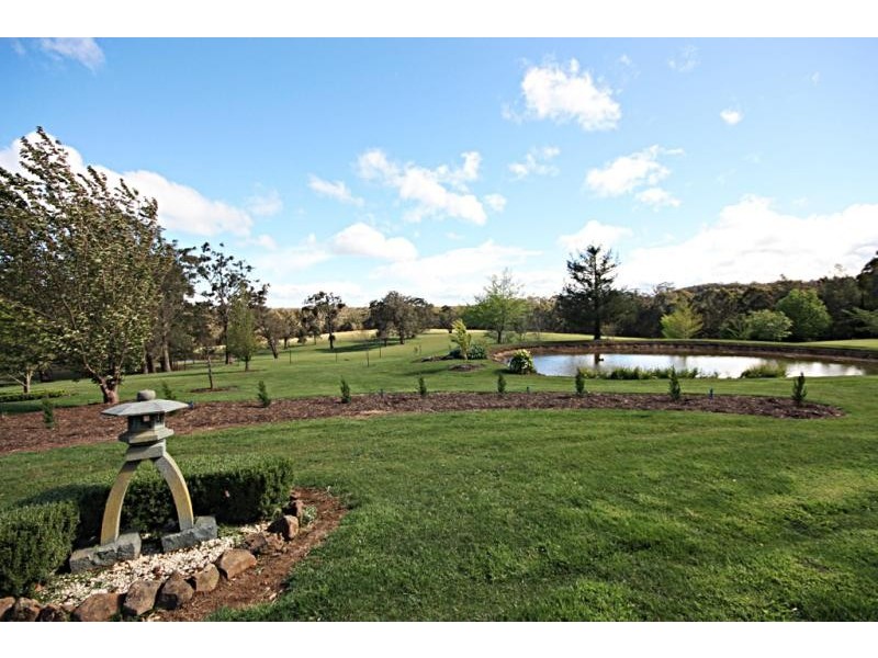 14 Yuille Ave, Bundanoon NSW 2578