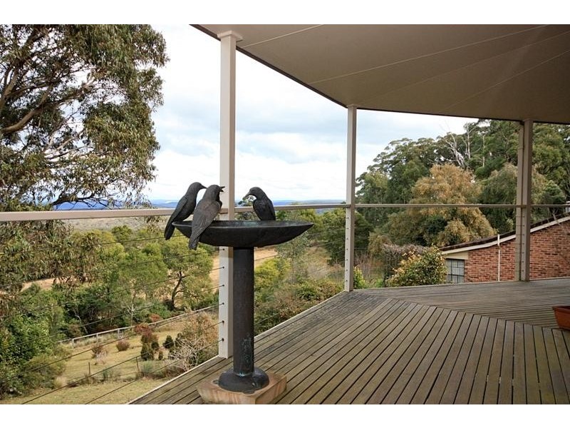 21 Ben Nevis Cct, Bundanoon NSW 2578