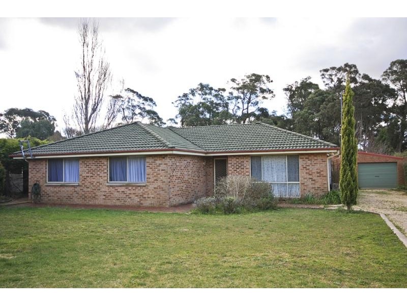 3 Birchpark Rd, Bundanoon NSW 2578