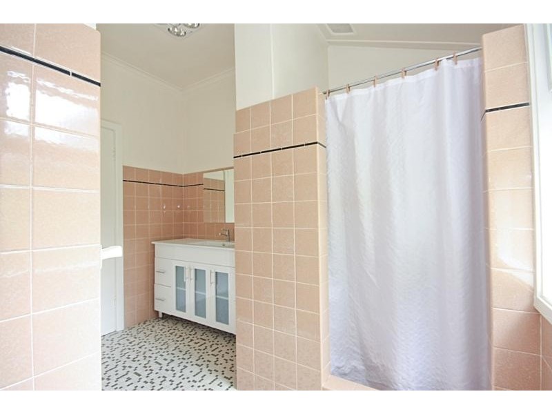 2 Hawthorne St, Bundanoon NSW 2578