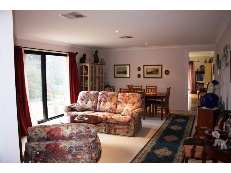 12 Viewland  St, Bundanoon NSW 2578