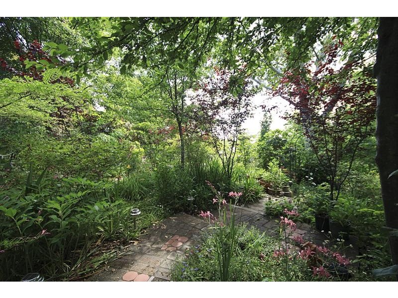 68 Garland  Rd, Bundanoon NSW 2578