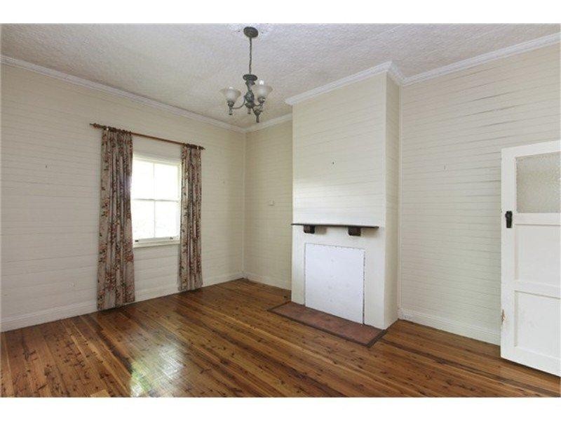 9 Middle Rd, Exeter NSW 2579
