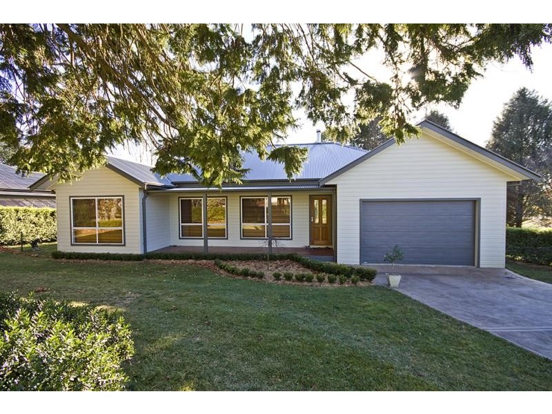 7 Kintyre Pl, Bundanoon NSW 2578