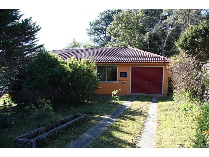 7 Lucas St, Bundanoon NSW 2578