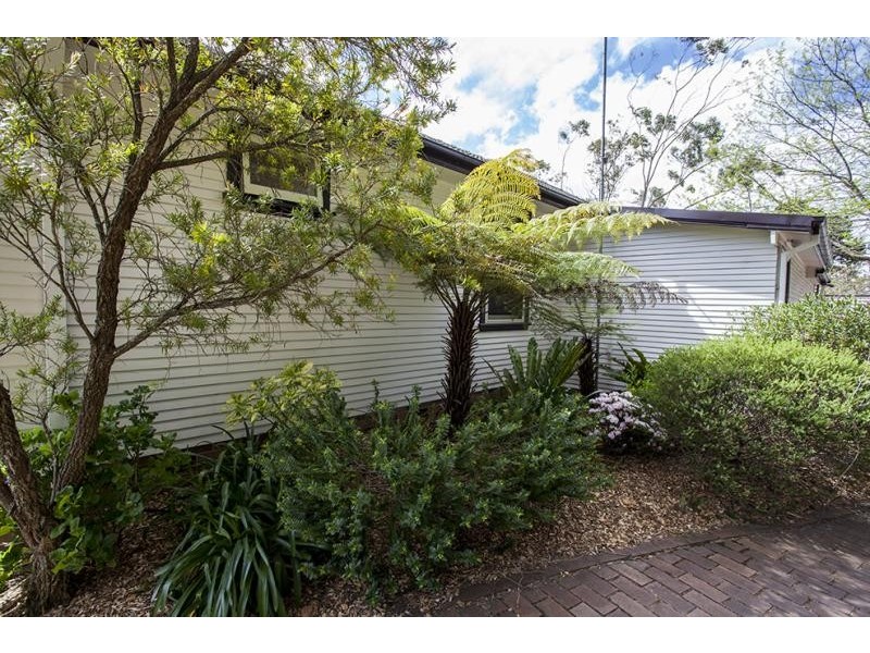 41-43 Railway Ave, Bundanoon NSW 2578