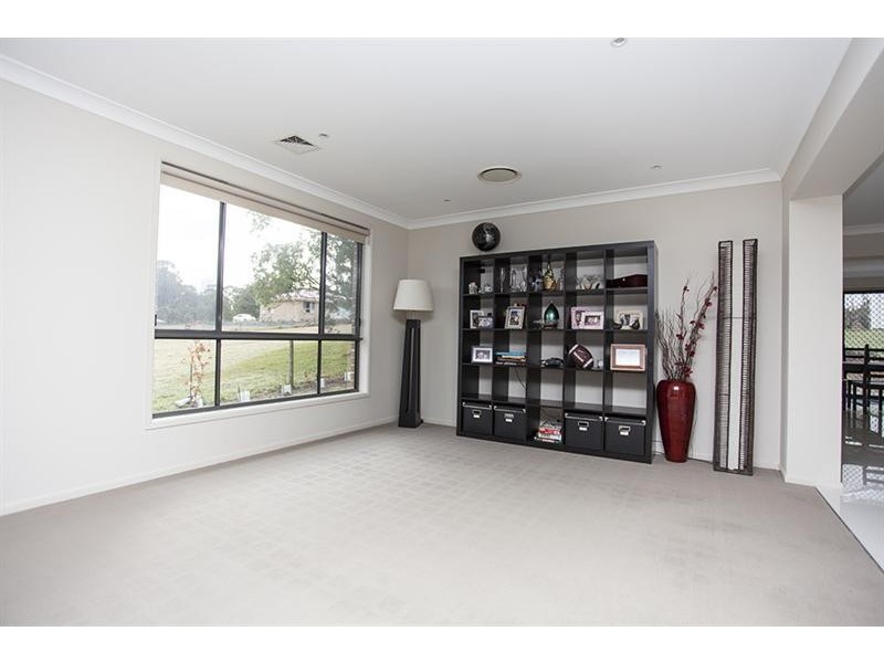 5 Larkin  Cl, Bundanoon NSW 2578