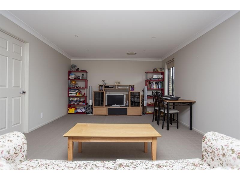 5 Larkin  Cl, Bundanoon NSW 2578