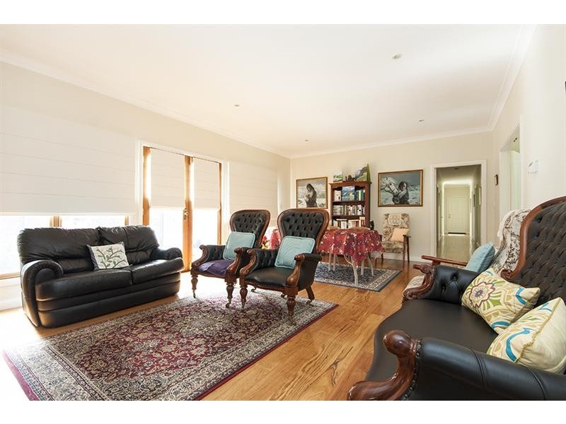 1 Brigadoon Dr, Bundanoon NSW 2578