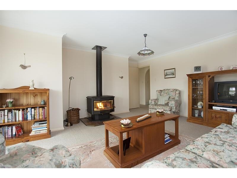 42 Birriga Ave, Bundanoon NSW 2578
