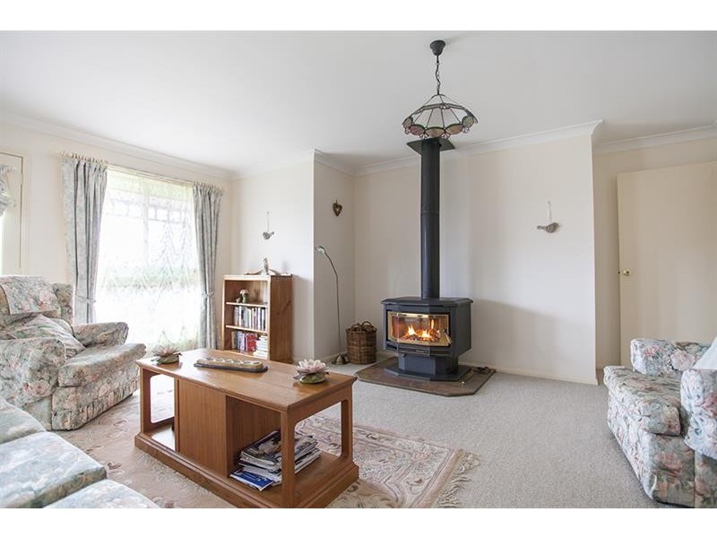 42 Birriga Ave, Bundanoon NSW 2578