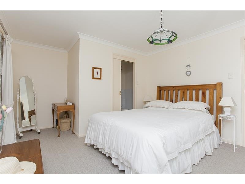 42 Birriga Ave, Bundanoon NSW 2578