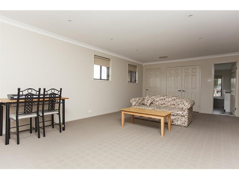 5 Larkin Cl, Bundanoon NSW 2578