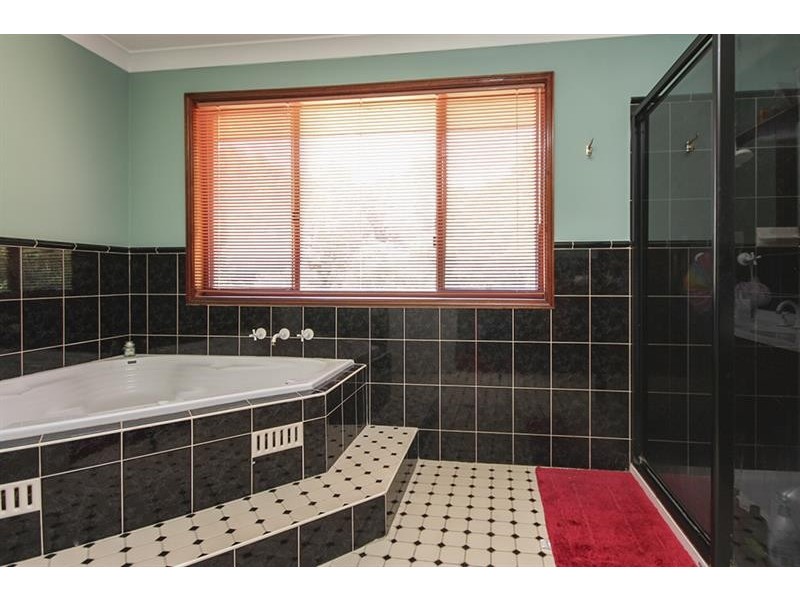 4 Birch Park Rd, Bundanoon NSW 2578