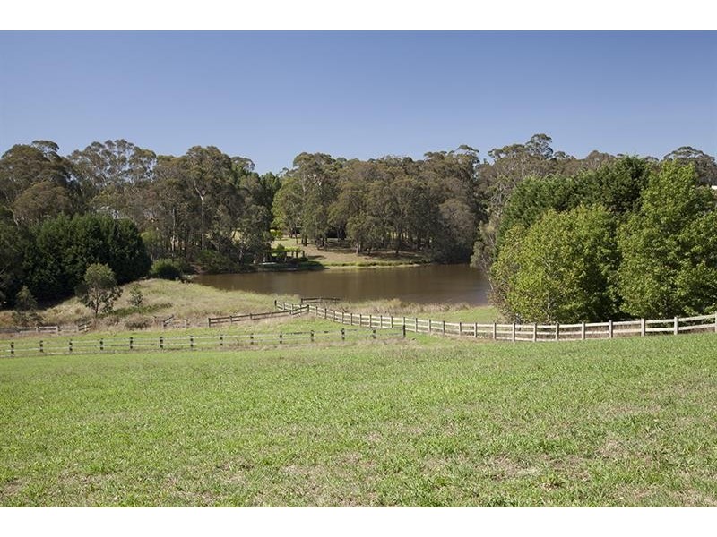 1 Birchwood  Dr, Bundanoon NSW 2578
