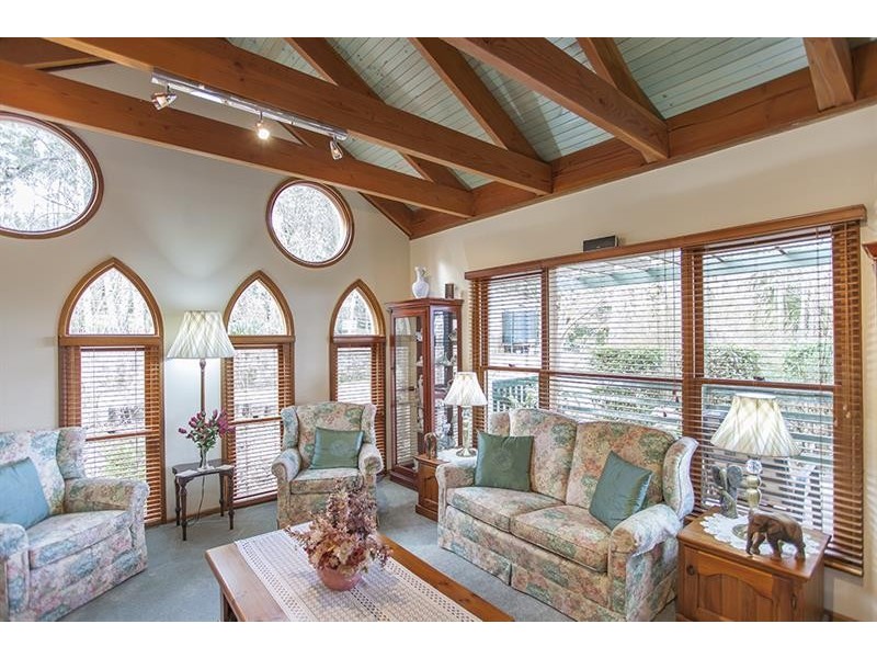 15 Grey Gums Lane, Bundanoon NSW 2578