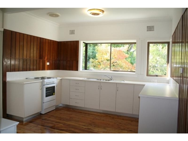 36 Nerrim  St, Bundanoon NSW 2578