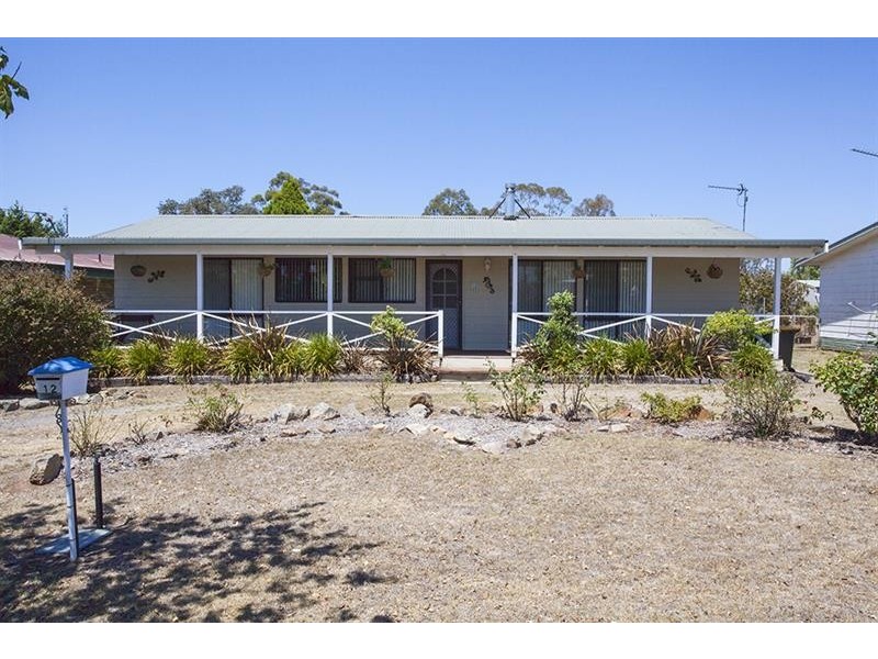 12 Station  St, Marulan NSW 2579