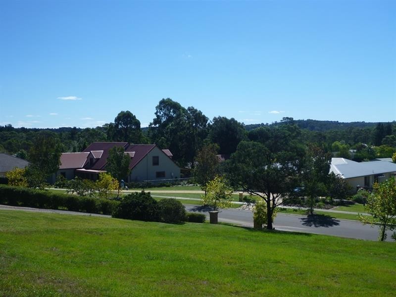 11 Bromhall Rd, Bundanoon NSW 2578