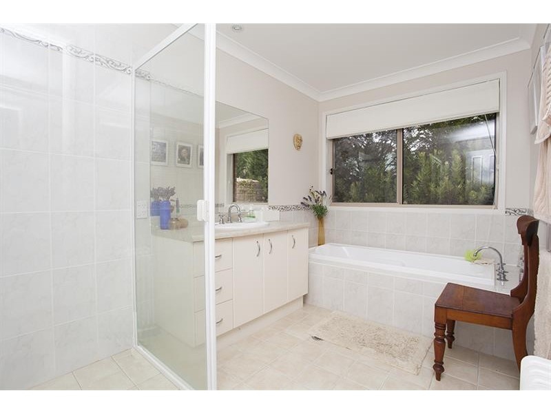 12 Garbutts Rd, Wingello NSW 2579
