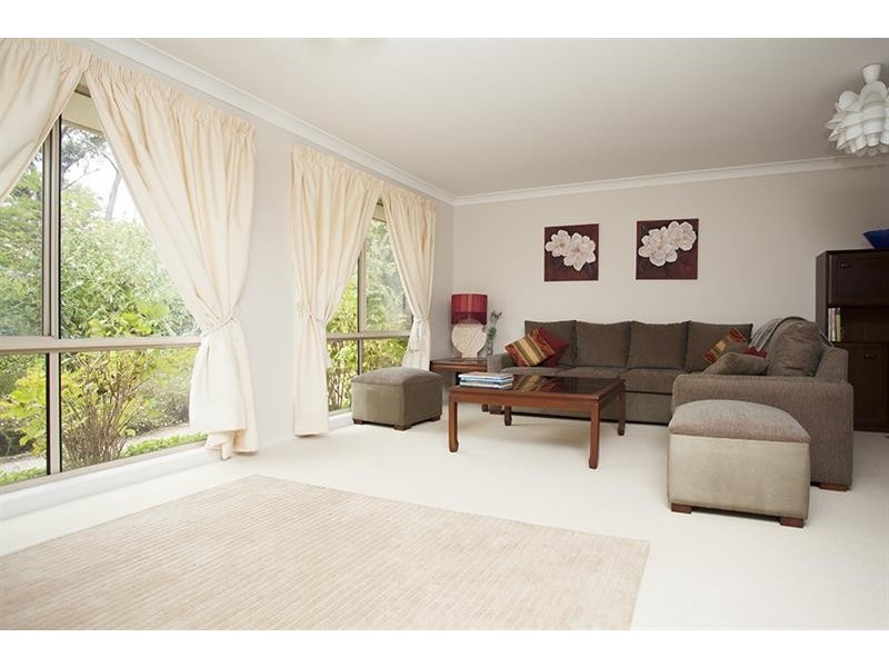 12 Garbutts Rd, Wingello NSW 2579