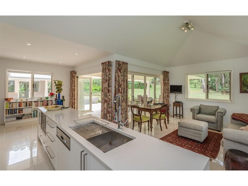 24 The Gullies Rd, Bundanoon NSW 2578