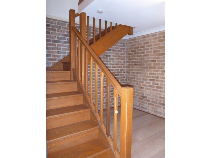 6 Lucas St, Bundanoon NSW 2578