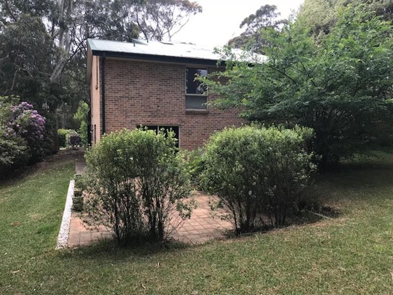 6 Lucas St, Bundanoon NSW 2578