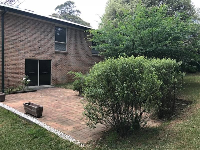 6 Lucas St, Bundanoon NSW 2578