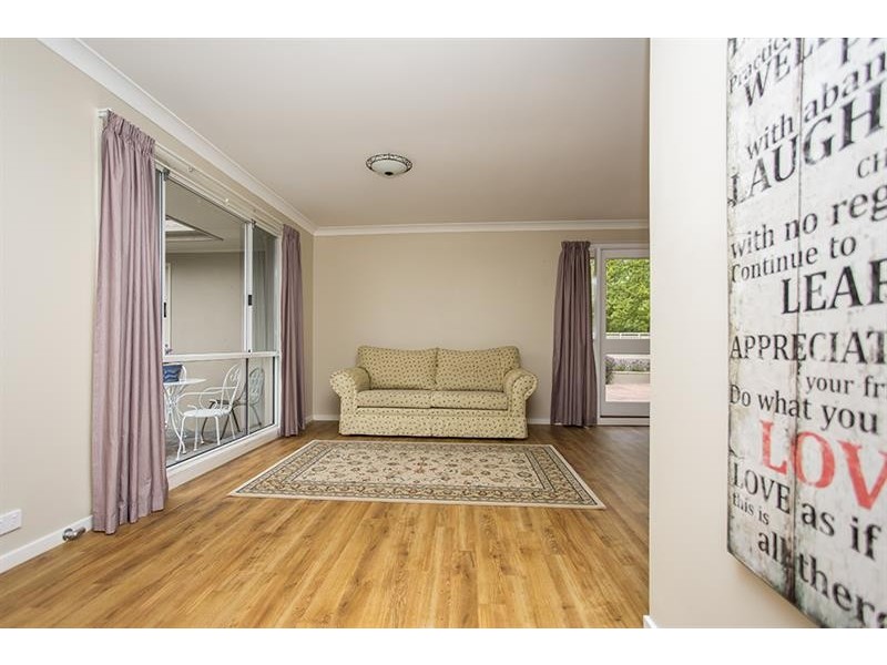 24 Hill  St, Bundanoon NSW 2578