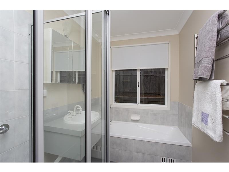 24 Hill  St, Bundanoon NSW 2578